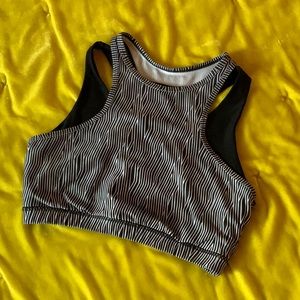 MPG Racerback Sports Bra Black White Geo Women’s Medium